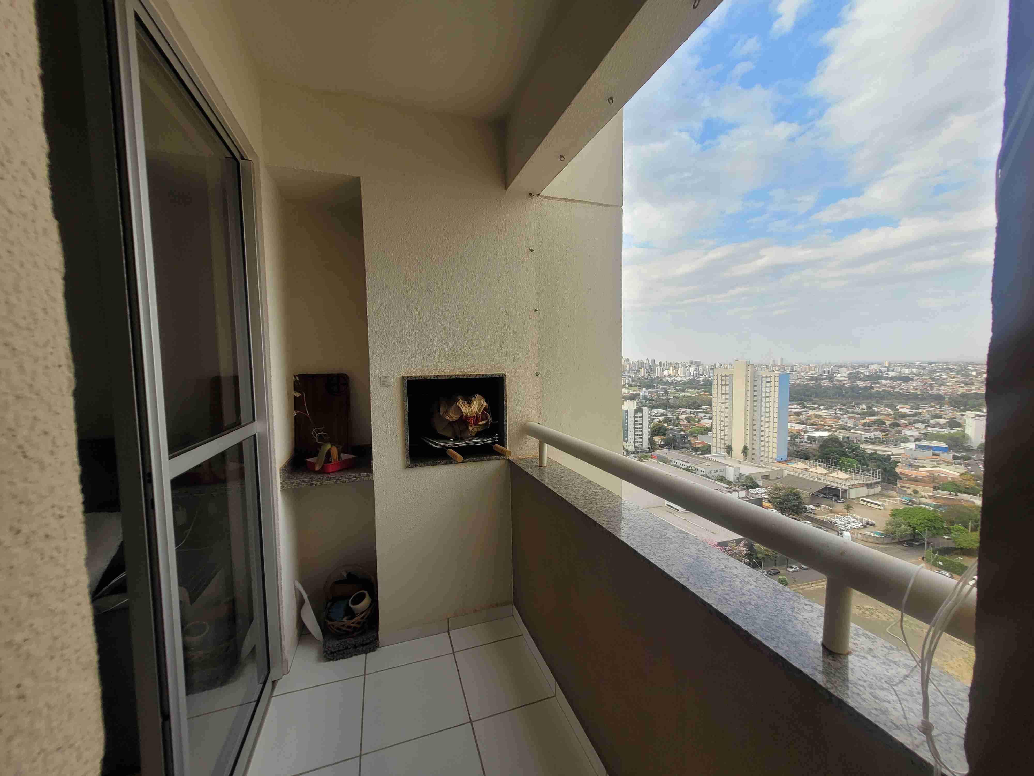 Apartamento à venda no Edifício Torres do Horizonte,andar alto, sol da manha, 3 quartos,Gleba Palhano- Londrina, PR