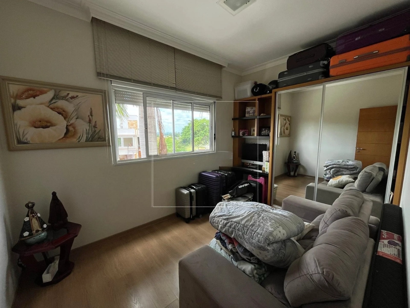 Casa à venda, Alphaville Imbuias, 400m² úteis, 4 quartos sendo 3 suítes, mobiliada -  Vivendas do Arvoredo, Londrina, PR