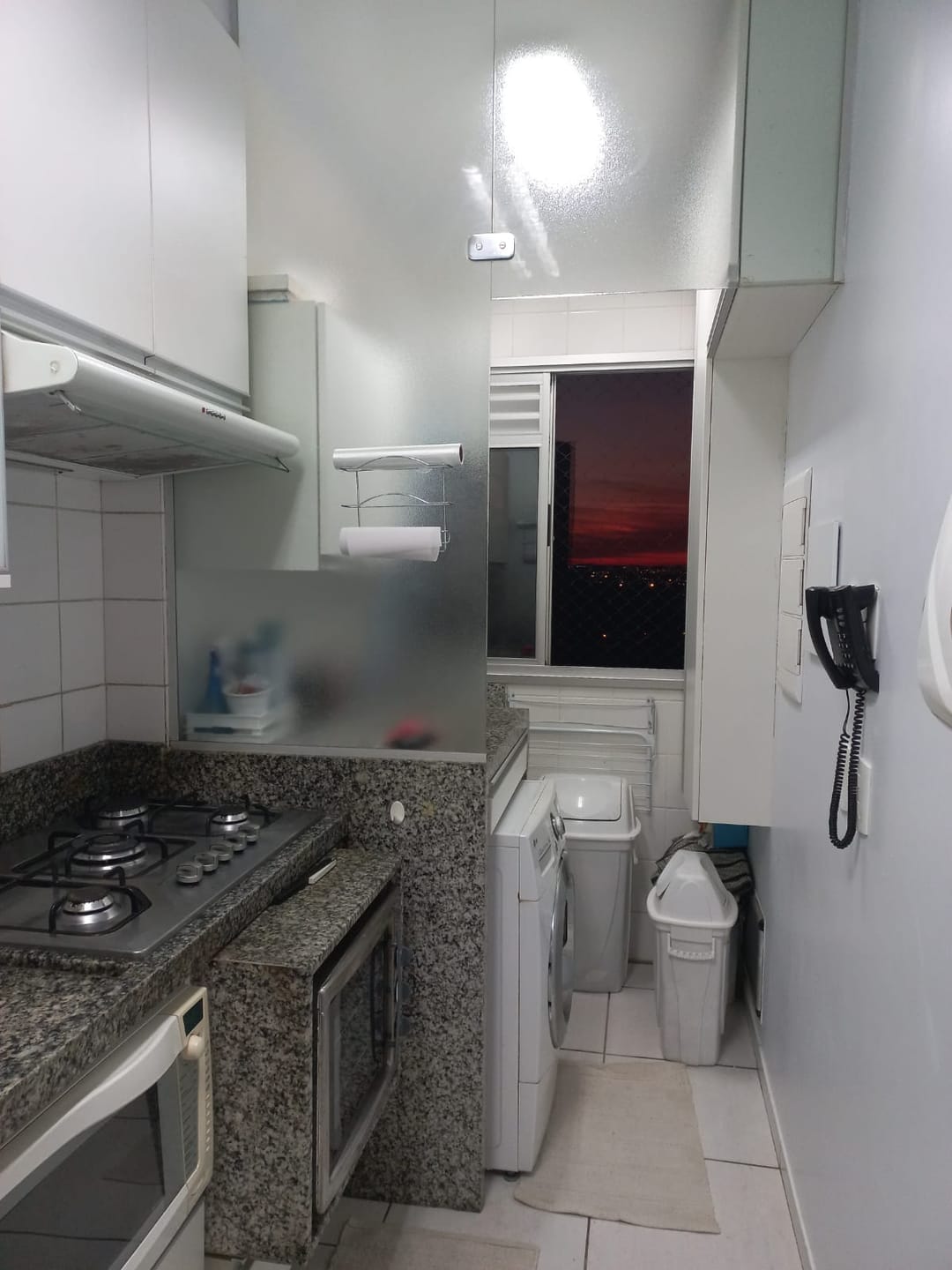 Apartamento à venda, 69m² privados/3 quartos sendo 1 suíte, com móveis planejados no Ed.Gardem Palhano- Gleba Fazenda Palhano, Londrina, PR