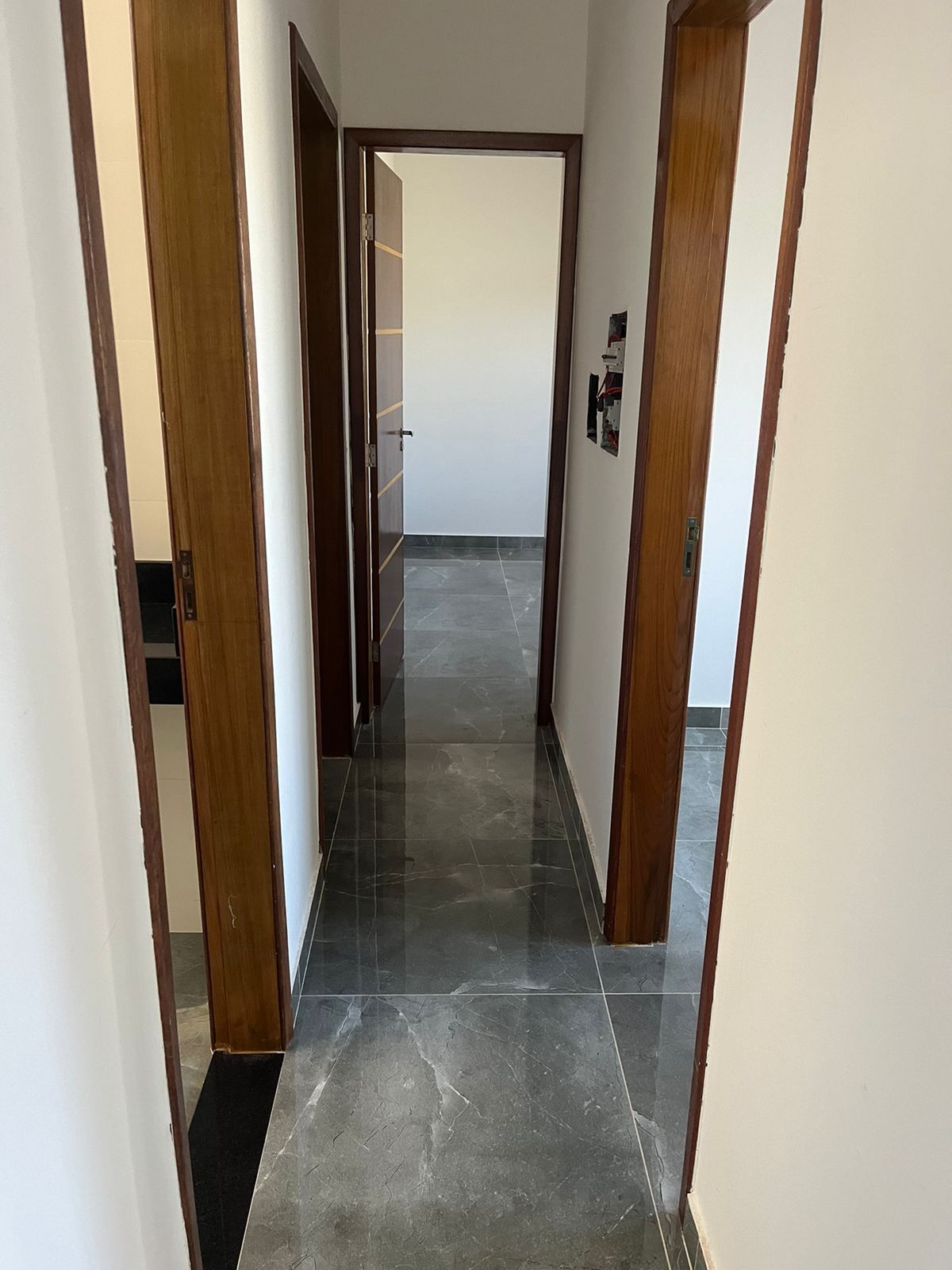 Casa geminada nova 96m² à venda/3 quartos (sendo 1 suíte)/2 vagas -  Colúmbia, Londrina, PR