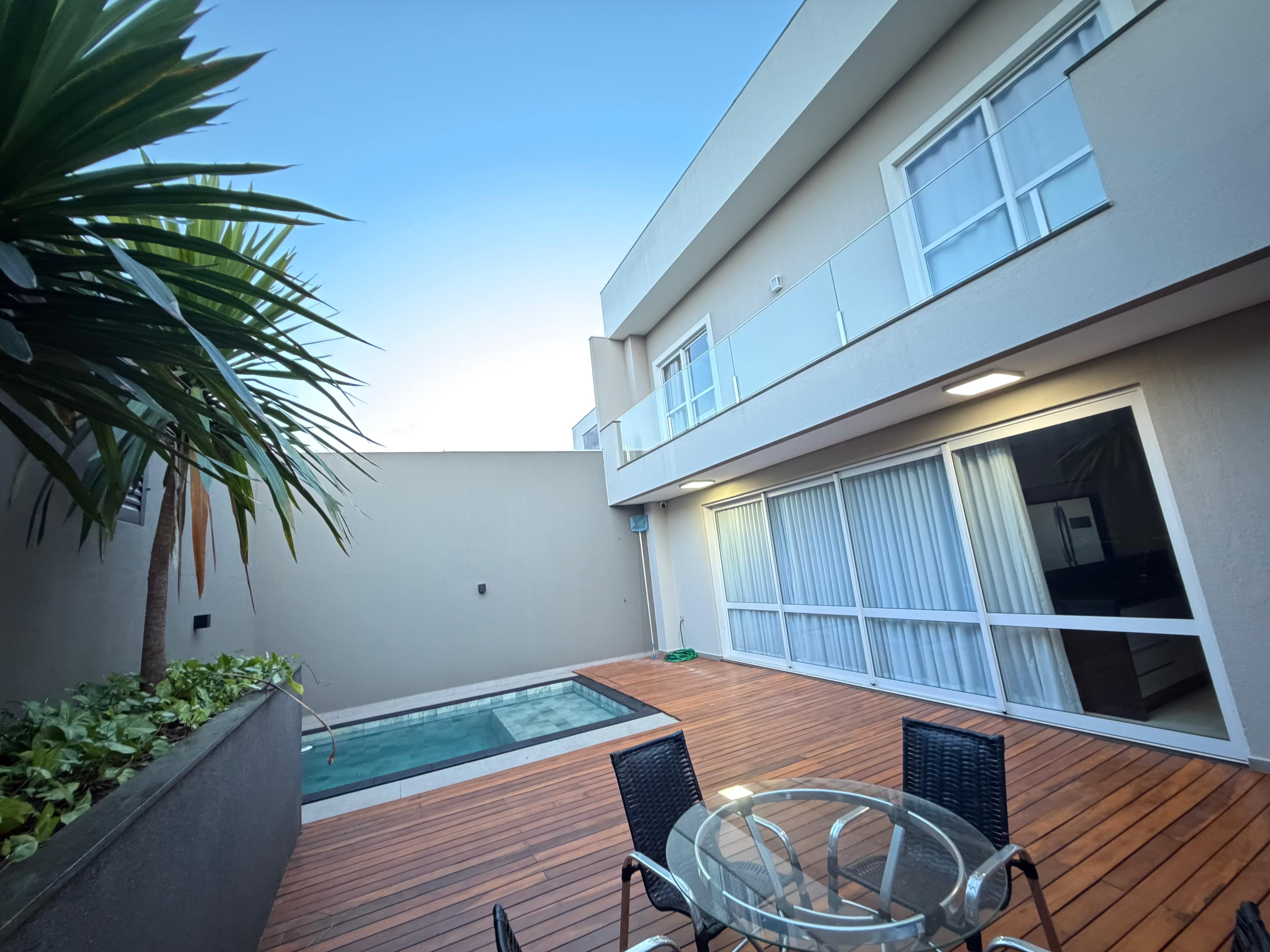 Sobrado á venda, Condomínio Bela Vitta,  195m² úteis , 3 suite Suites, todo planejado - Zona Leste - Londrina/PR