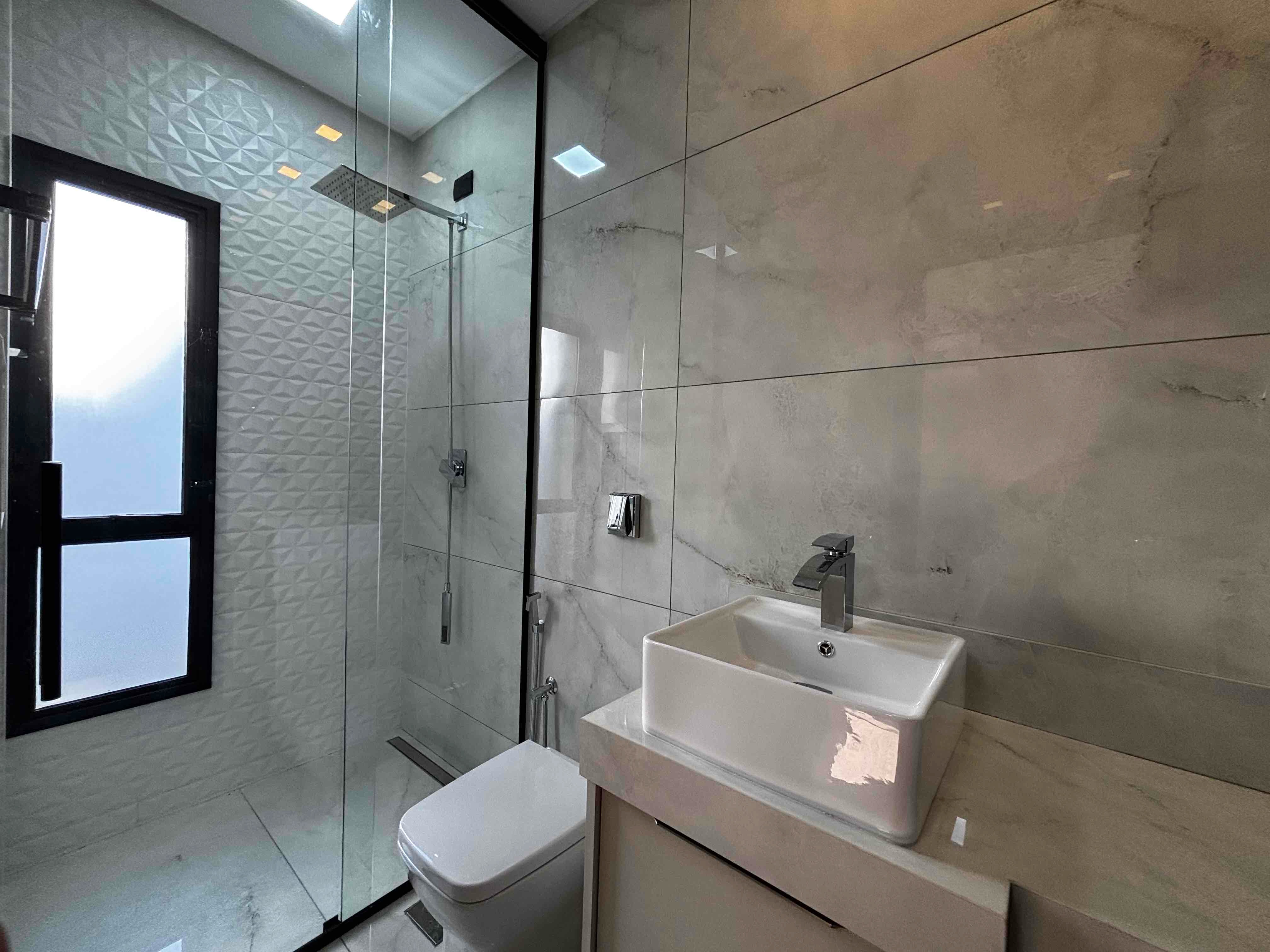 Casa nova à venda, 5 suítes, Alphaville II Londrina, PR