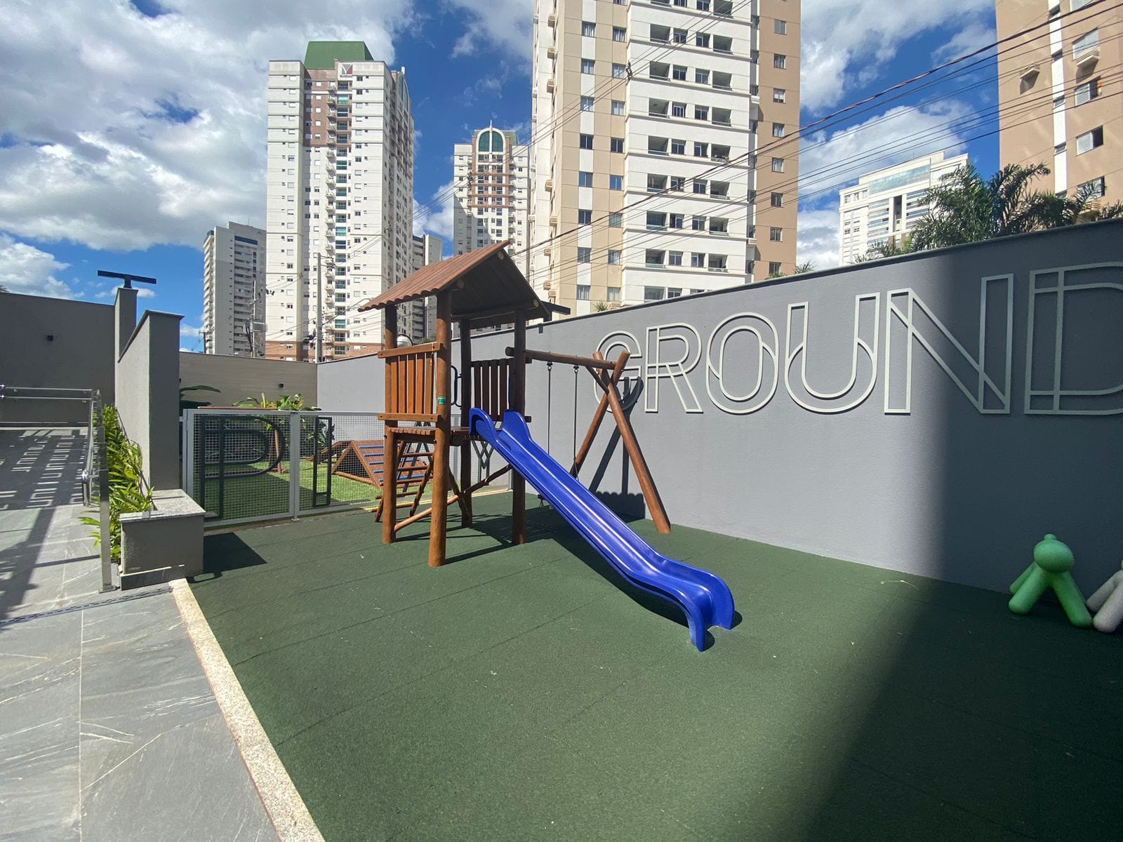 Apartamento à venda, Arch Palhano, 3 quartos, sendo 1 suíte, sacada integrada com churrasqueira, Gleba , Londrina, PR