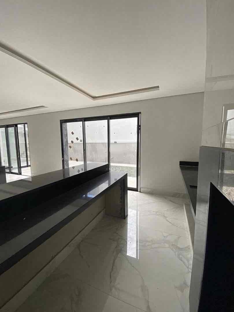 Casa à venda, Royal Forest, 280m²úteis, 4 suítes, 2 vagas -  Esperança, Londrina, PR