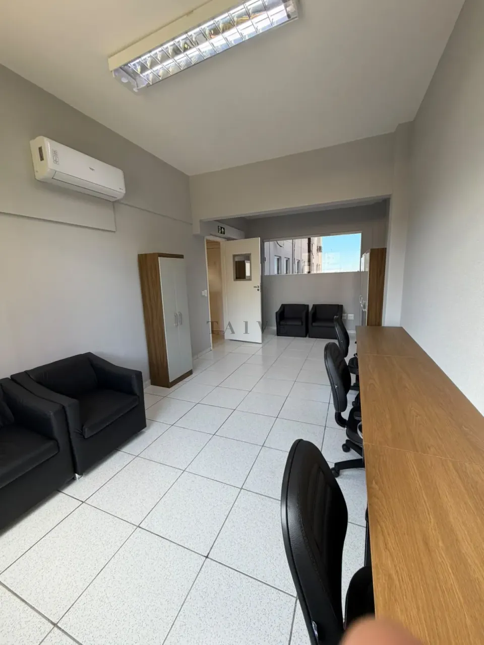Comercial Para Alugar Centro Londrina, mobiliada, climatizada, de 11 m², 13 m², 19 m², 20 m², 22 m², a partir de 1.590 reais - foto 13