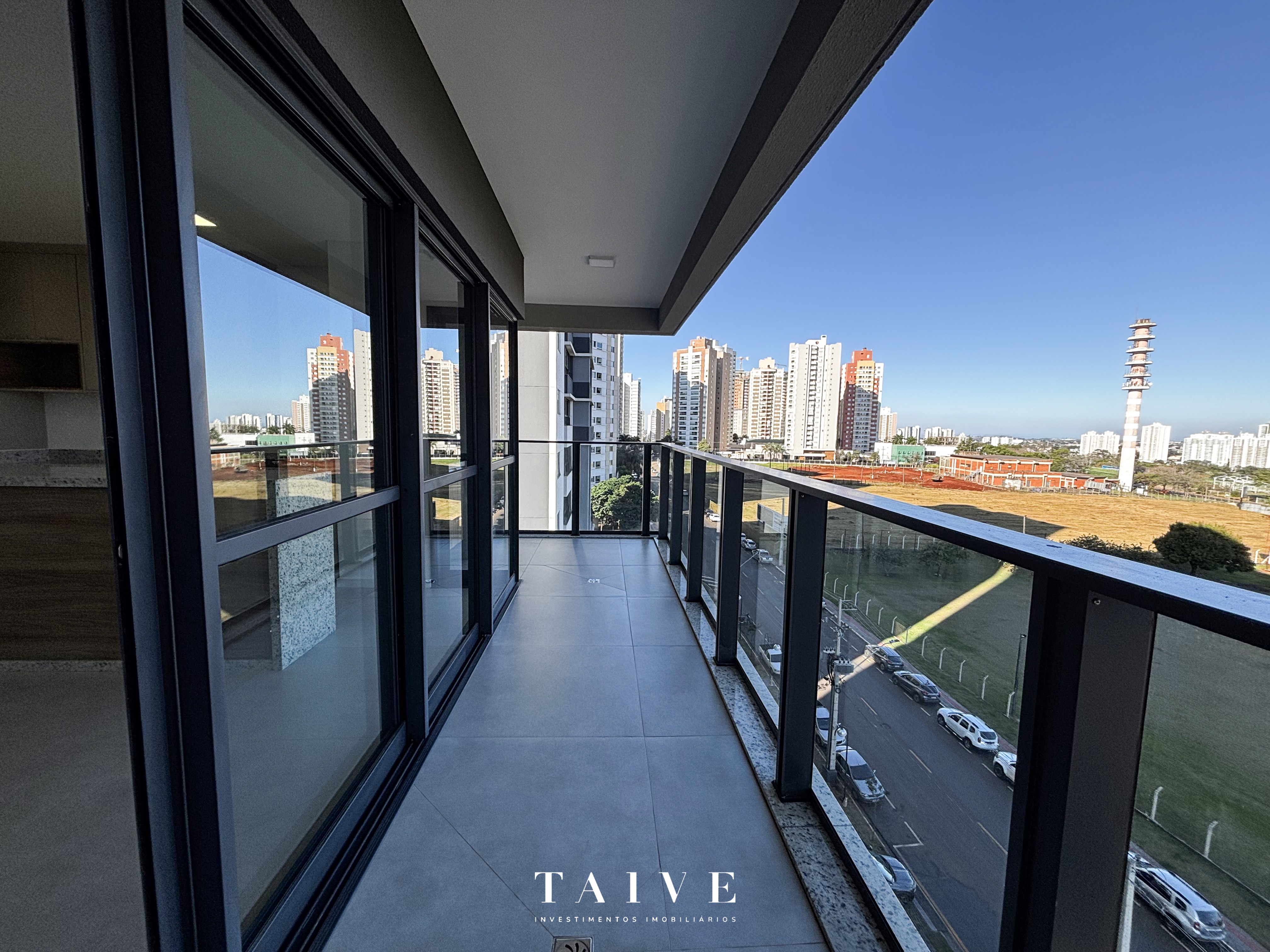 Apartamento novo à Venda Edifício You 180, 2 quartos sendo 1 suite, todo planejado, de frente - Gleba Fazenda Palhano, Londrina, PR