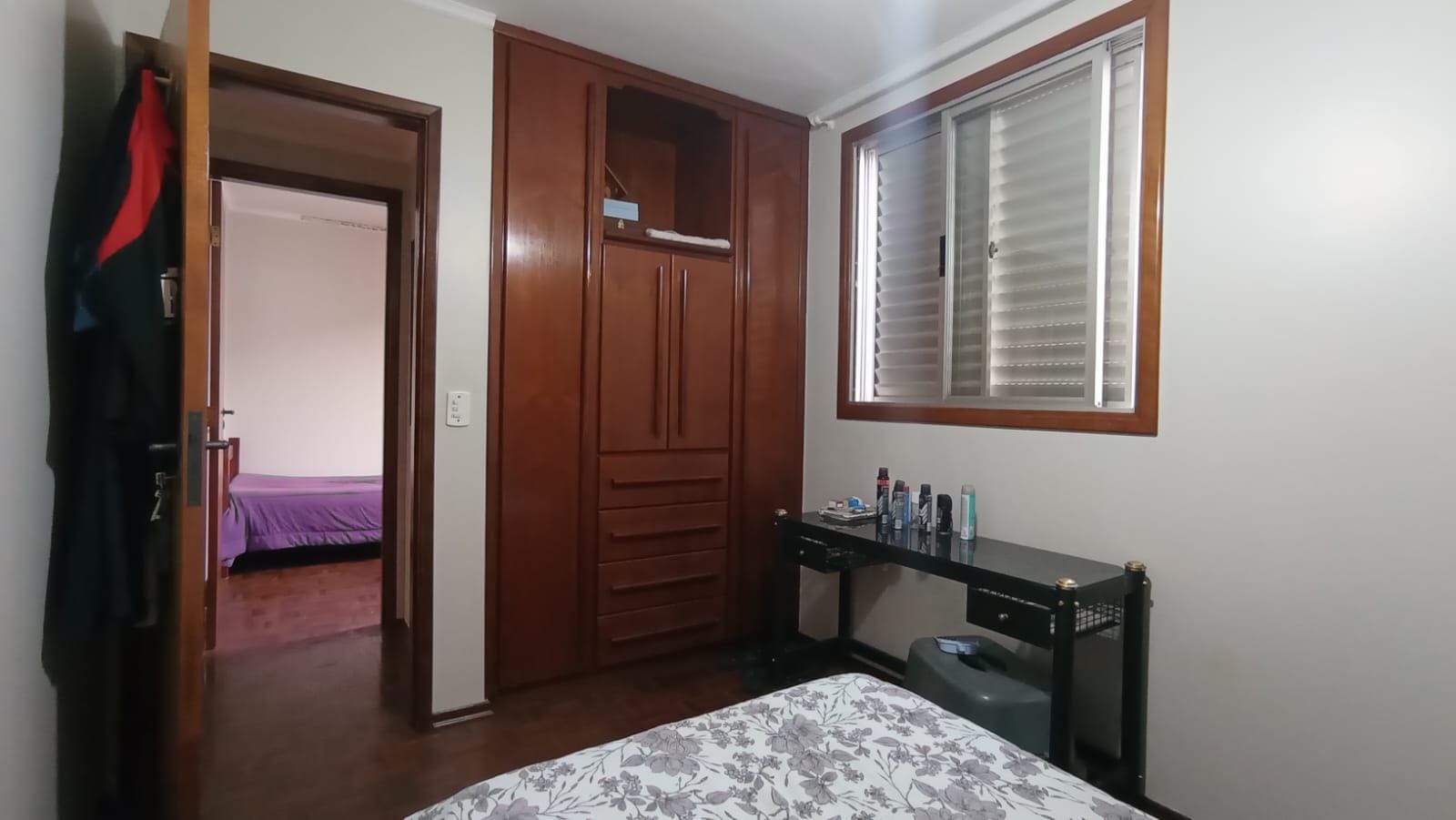 Apartamento à venda, Residencial Monterrey, 71m², 3 dormitórios, 1 banheiros, 1 vagas de garagem, 5º andar, Região Leste, Jardim Antares, Londrin