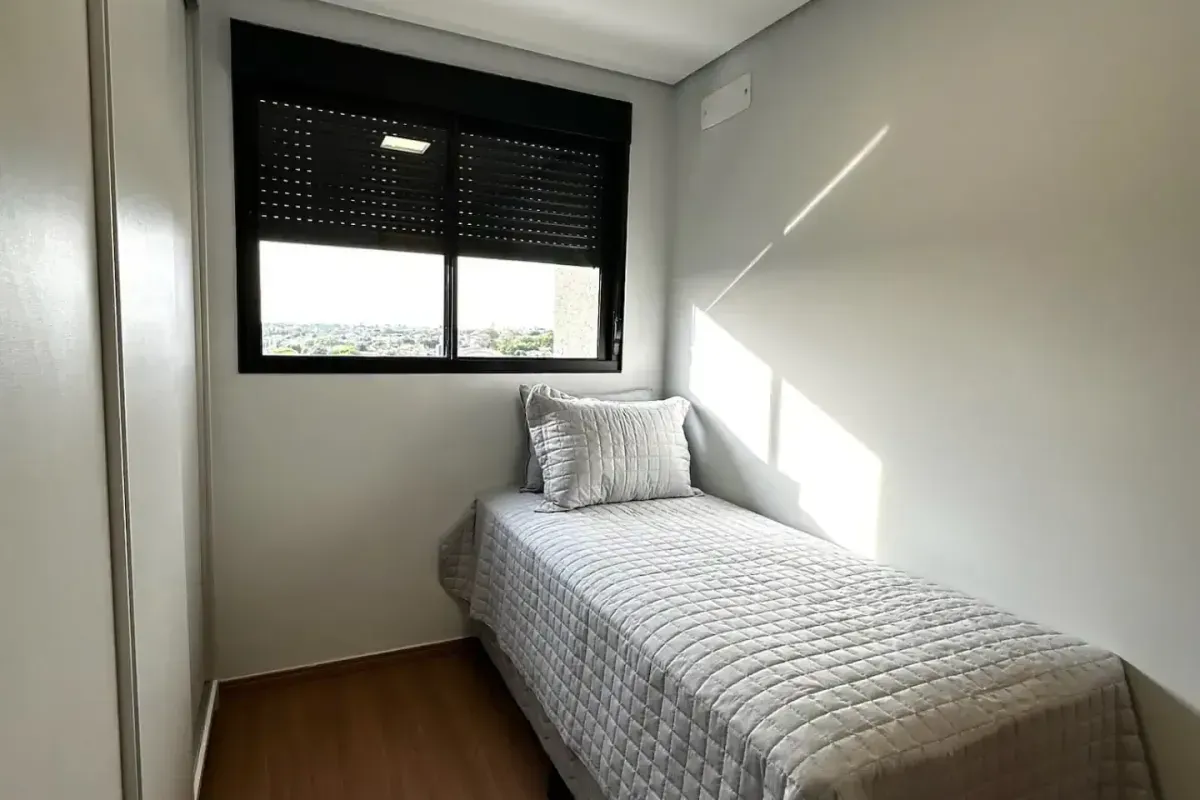 Apartamento à venda, Residencial Le Chalet, 56m² úteis, 2 quartos sendo 1 suíte, churrasqueira integrada - Parque Jamaica, Londrina, PR
