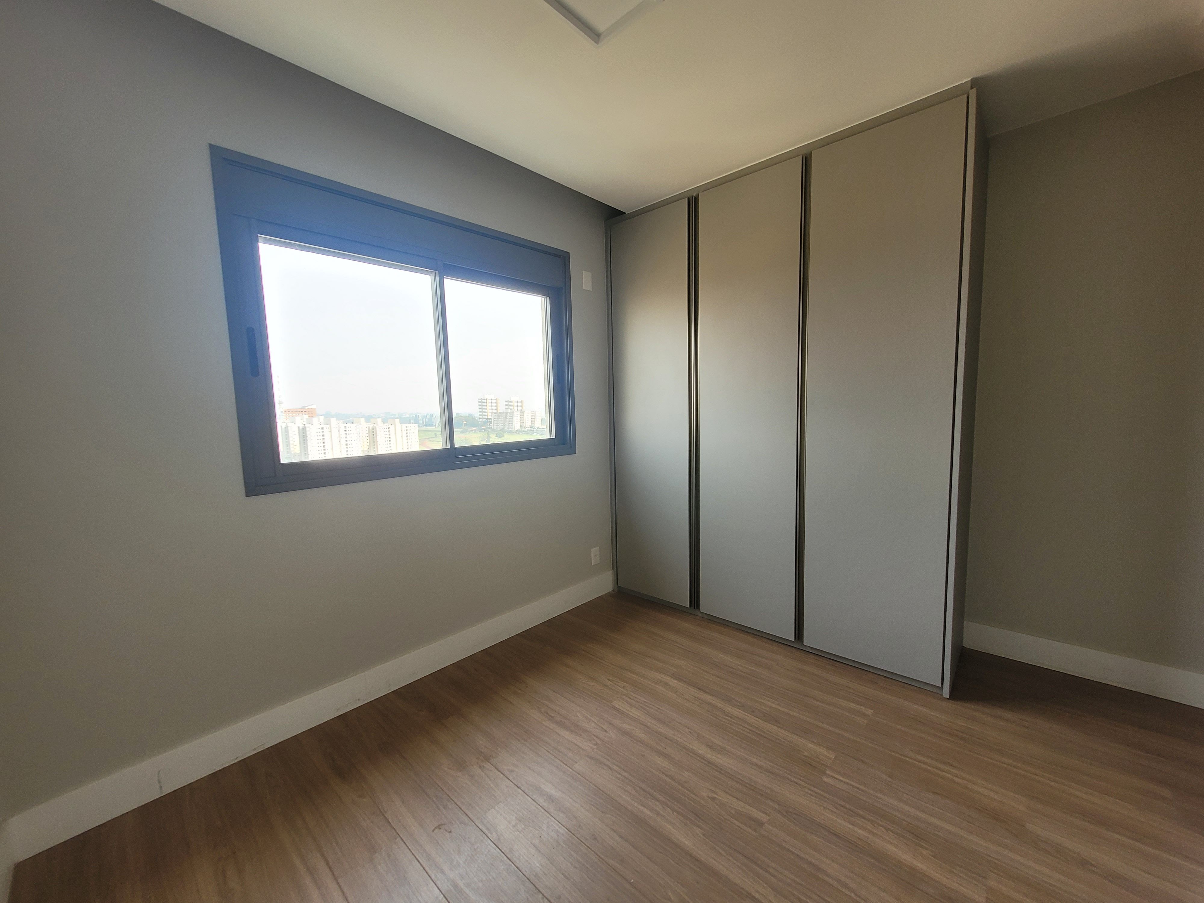 Apartamento a venda, Edifício Grand Palais, 216m² úteis, planejado, andar alto, Gleba Fazenda Palhano -Londrina, PR