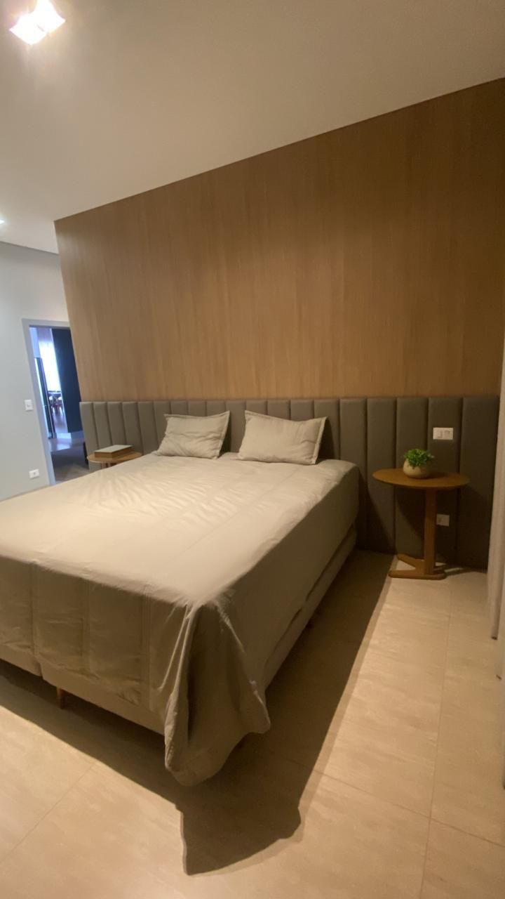Casa à venda, 5 suites, 350 m², Estância Punta Del Este, Londrina, PR