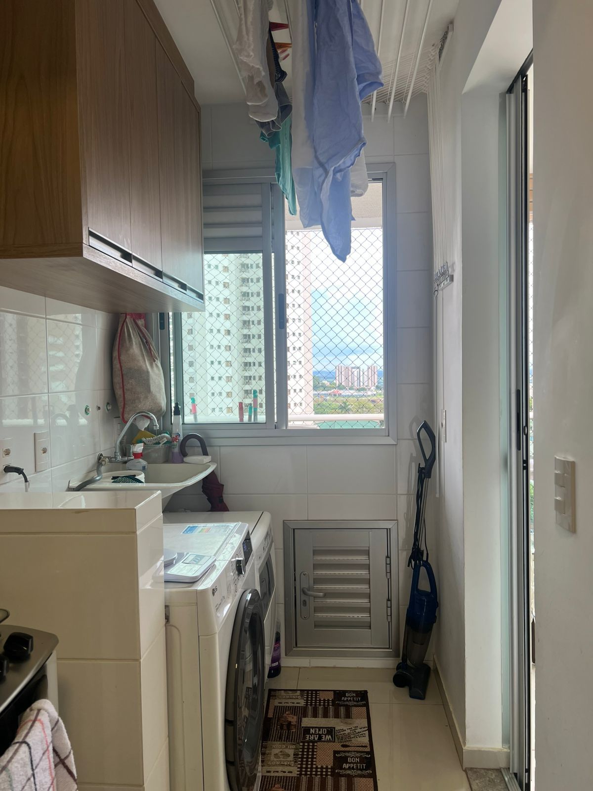 Apartamento à venda, 137 m², Florais Eco Resort, Gleba Fazenda Palhano, Londrina, PR