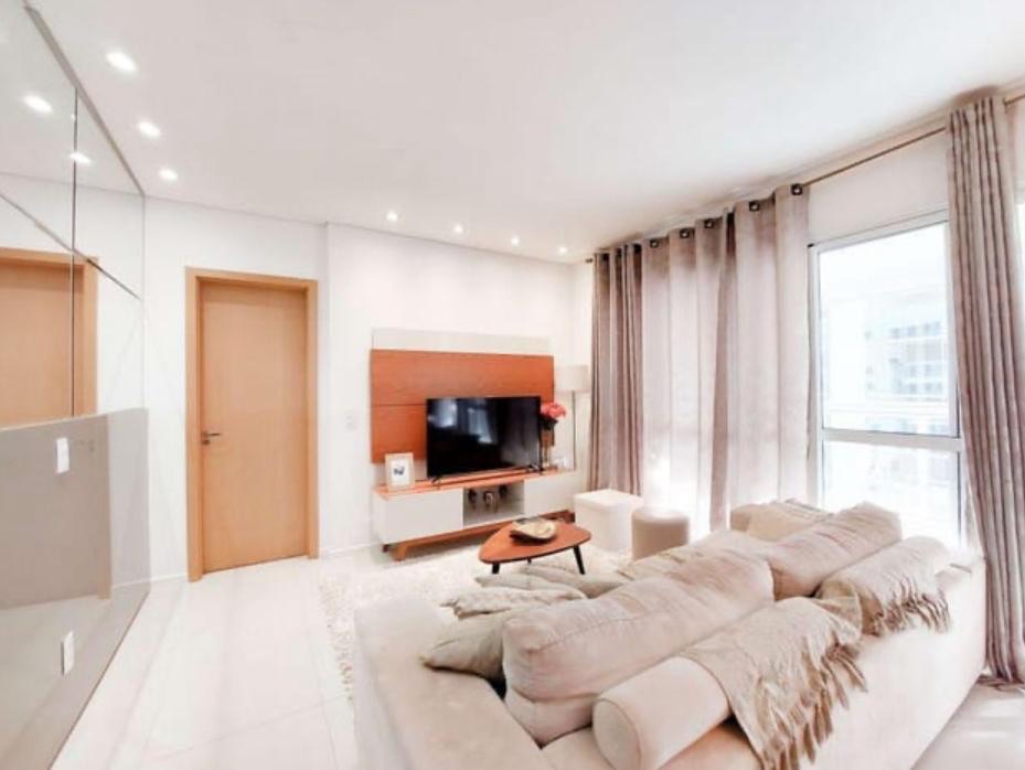 Apartamento à Venda, 95m² privativos, Edifício Tresor, 3 quartos sendo 1 suíte, todo planejado-  Gleba Fazenda Palhano, Londrina, PR