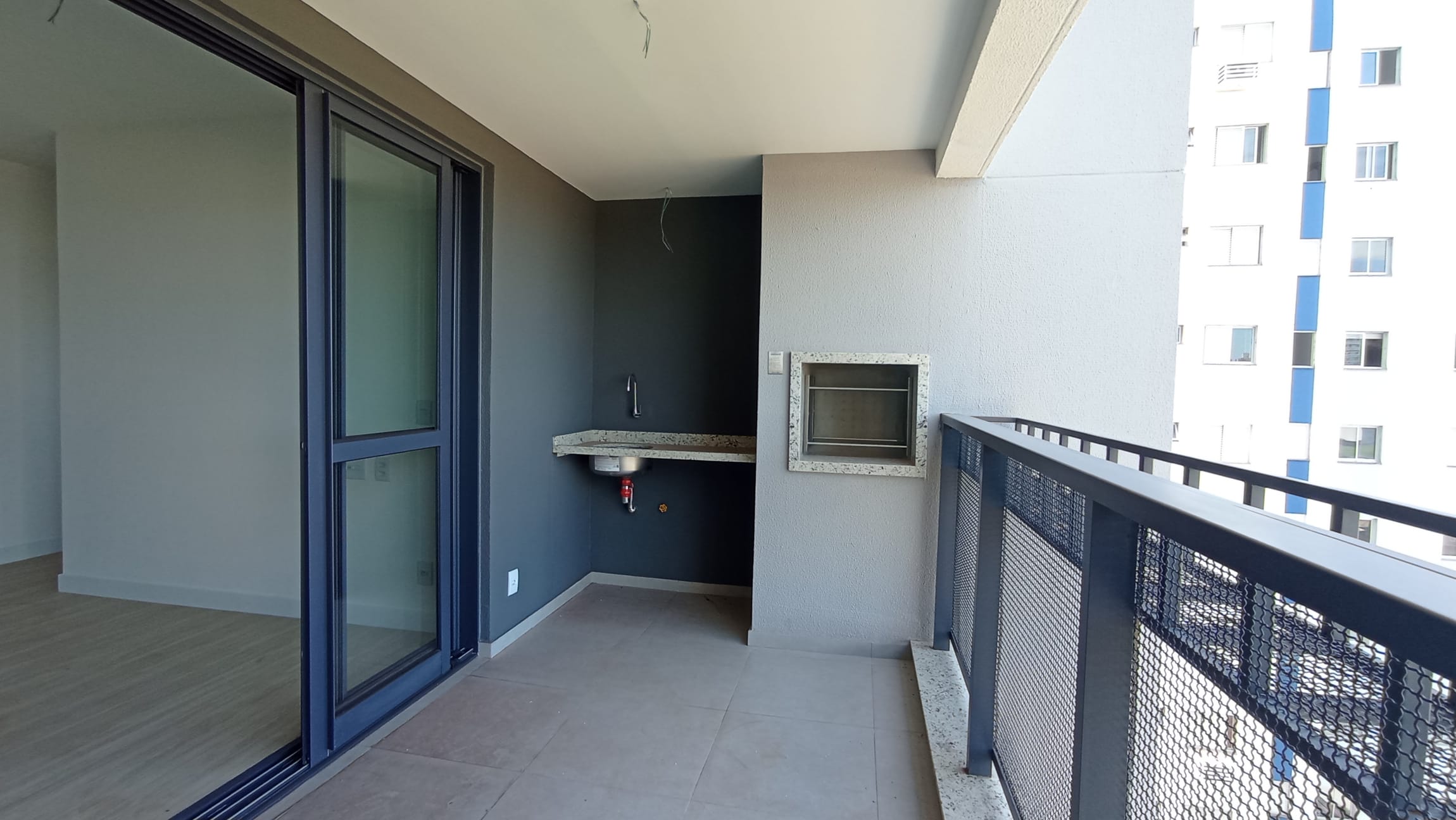 Apartamento 84m² à venda, Edifício Mind, 3 quartos, 2 vagas, Sacada com churrasqueira  - Terra Bonita - Londrina/PR