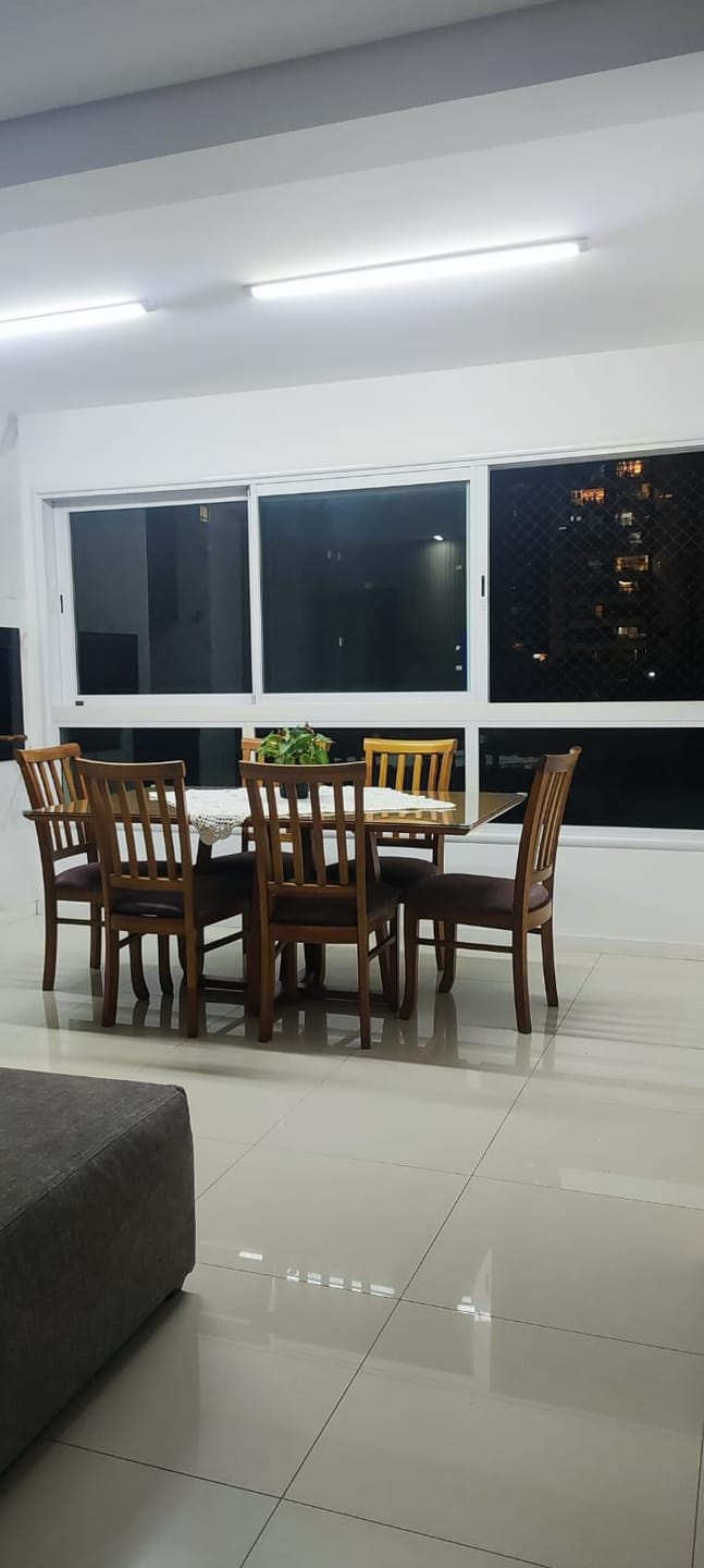 Apartamento à venda, mobiliado na Gleba Fazenda Palhano, Londrina, PR