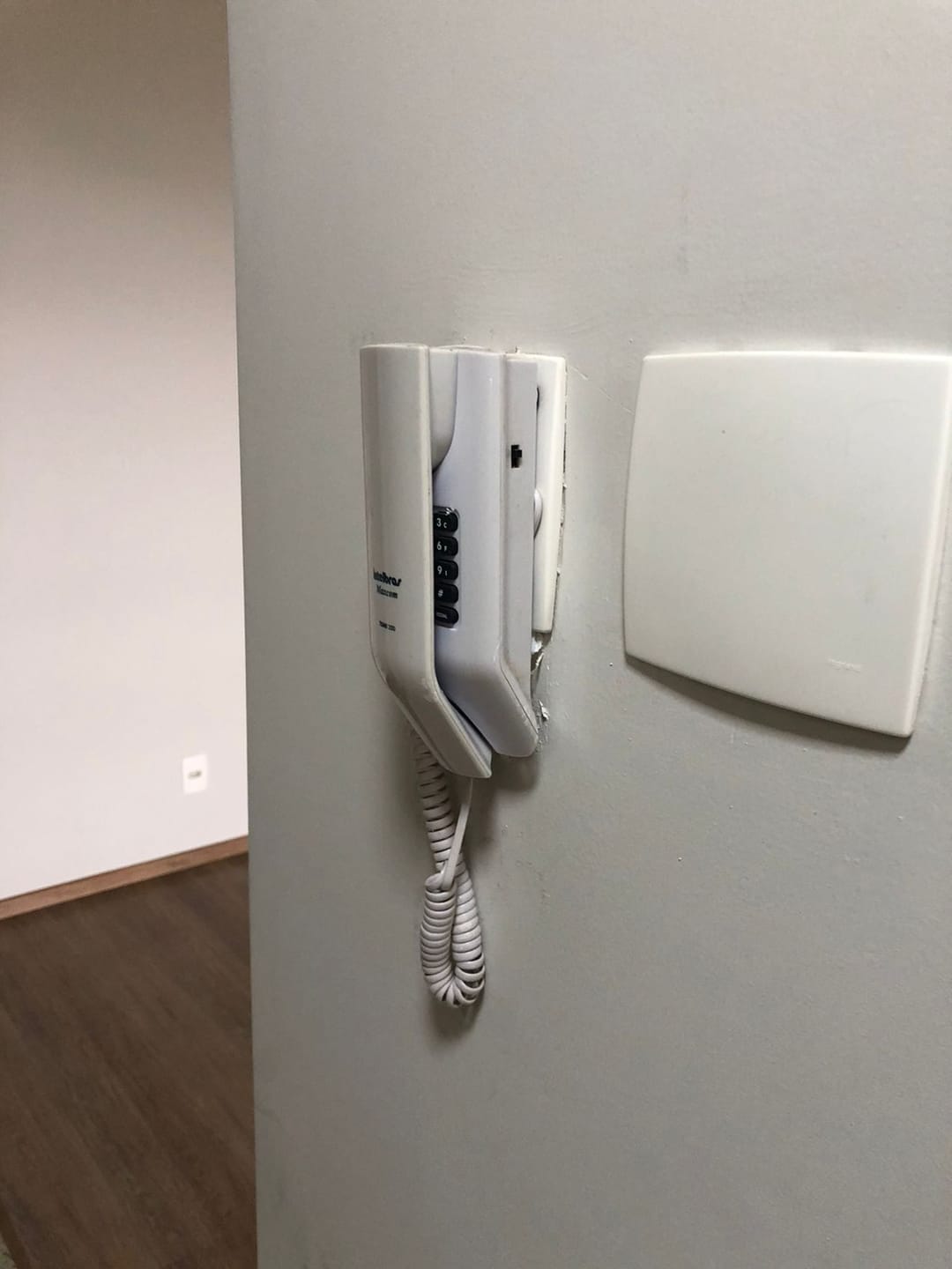 Vende-se apartamento no Cosmopolitan Residence -  Gleba Palhano, Londrina, PR