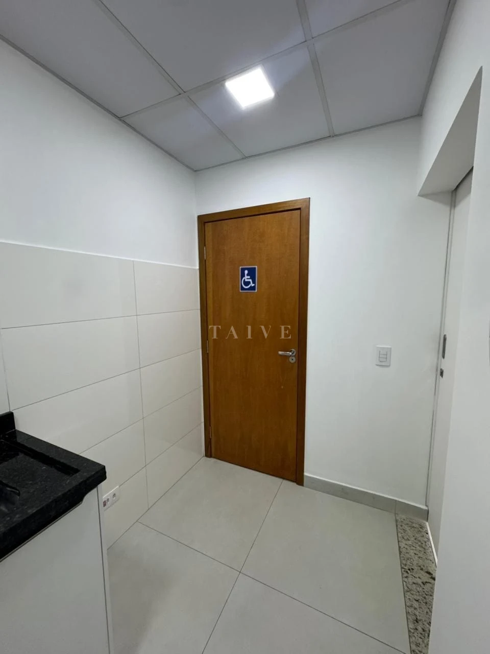 Imóvel comercial para alugar em Centro, Londrina — Edifício Costa do Caribe - foto 2