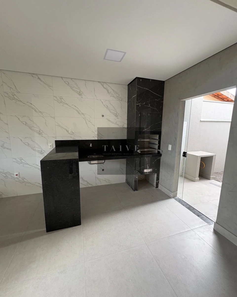 Casa à venda, 3 quartos sendo 1 suíte, 97 m², Jardim Pérola, Londrina, PR