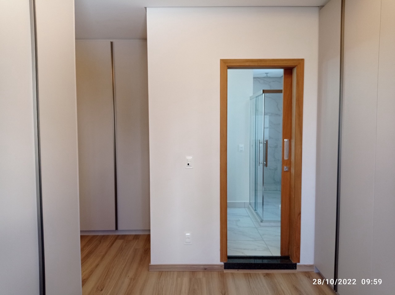 Apartamento  à Venda, Edifício Toulouse, 187m² úteis, 3 quartos sendo 2 suítes, 3 vagas, planejado - Gleba Fazenda Palhano, Londrina, PR