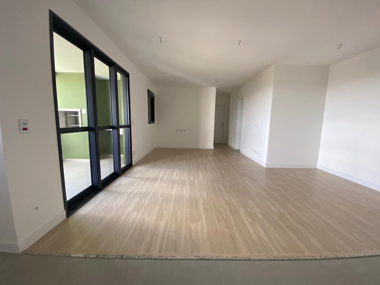 Apartamento novo à Venda, Edifício Mind, 02 quartos sendo 1 suíte, 02 vagas, andar alto, sacada fechada no skinglass- Terra Bonita, Londrina PR