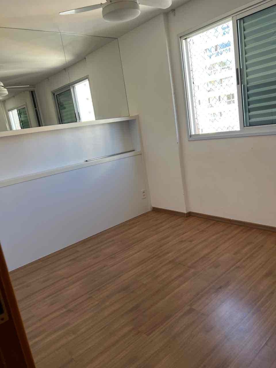 Apartamento  à Venda, Edifício Florais Eco Resort, 75m² úteis, 3 quartos sendo 1 suíte, andar alto, completo armários - Gleba Fazenda Palhano, Lo