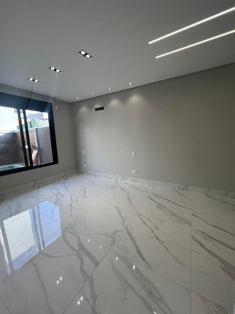 Casa à 173m² venda/3 suítes (sendo 1 master com closet)Piscina/4 vagas - Condomínio Legend Santa Rosa, Londrina, PR