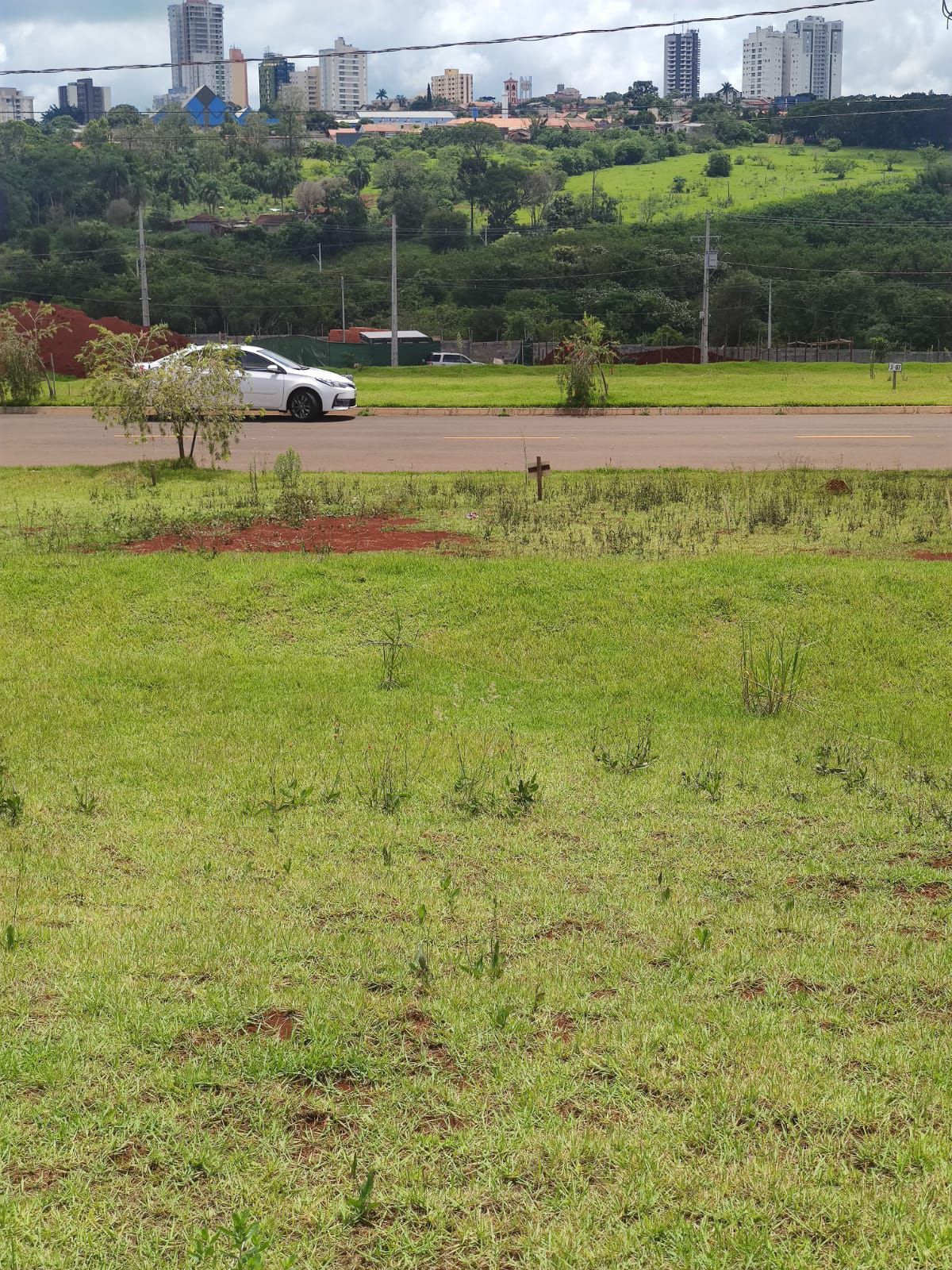 Terreno de  à venda,379m²,  Condominio Bellevie ,centro - Cambé, PR