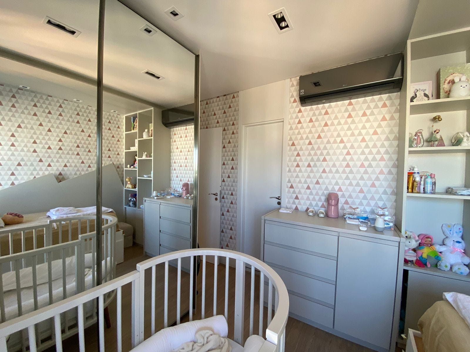 Apartamento à venda, Edifício Queen's Park,  173m² úteis, 3 suítes, andar alto  - Gleba Palhano - Londrina/PR