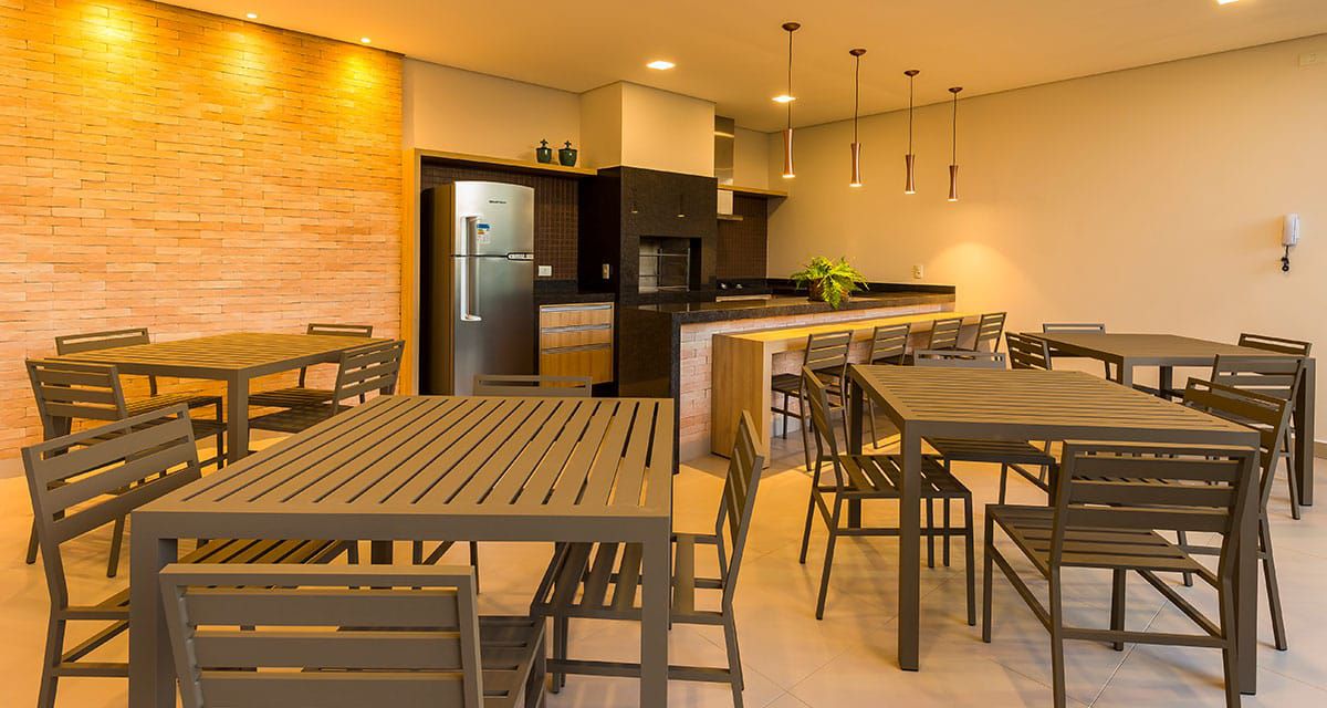 Apartamento à Venda, Edifício  Reserva Santana, 75m² úteis, 2 quartos sendo  1 suíte, mobiliado  - Gleba Fazenda Palhano- Londrina, PR