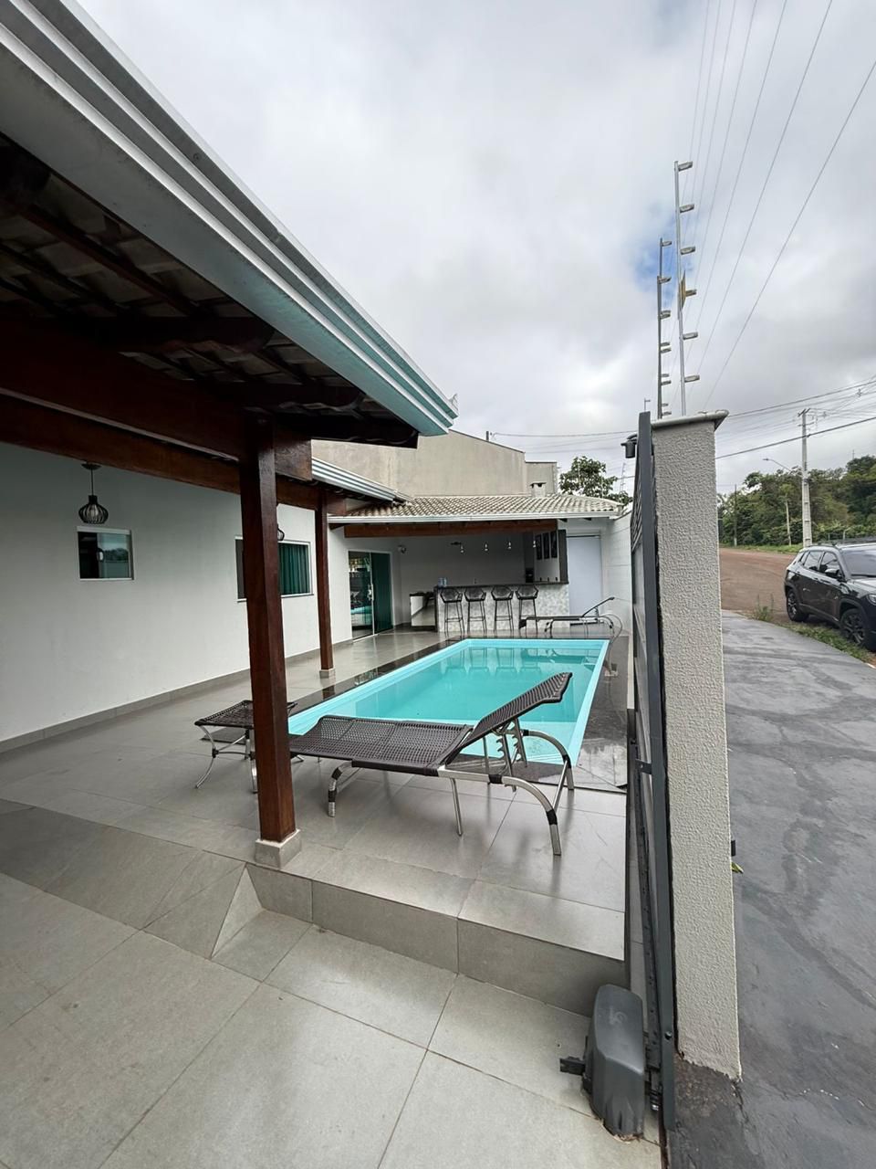Casa à venda, Jd Abussafe, 220 m², com piscina, 3 Quartos sendo 1 suite, Londrina, PR
