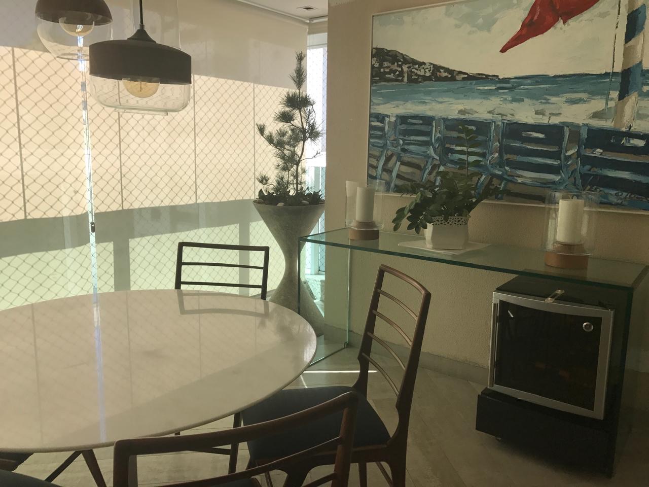 Apartamento à venda Cenário Residence, 3 dormitórios, 1 suite e 3 garagens, Centro, Londrina, PR