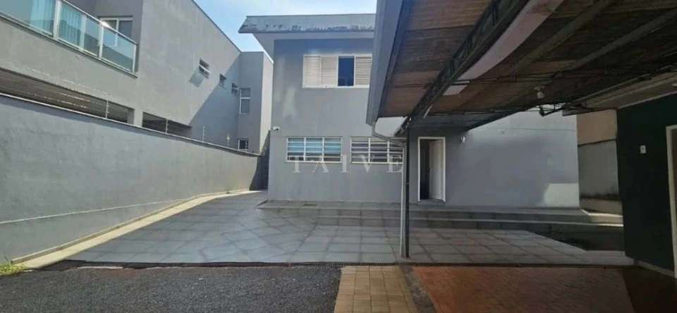 Sobrado à venda, sobrado 250m² úteis, na rua Mato Grosso centro, Londrina, PR - foto 14