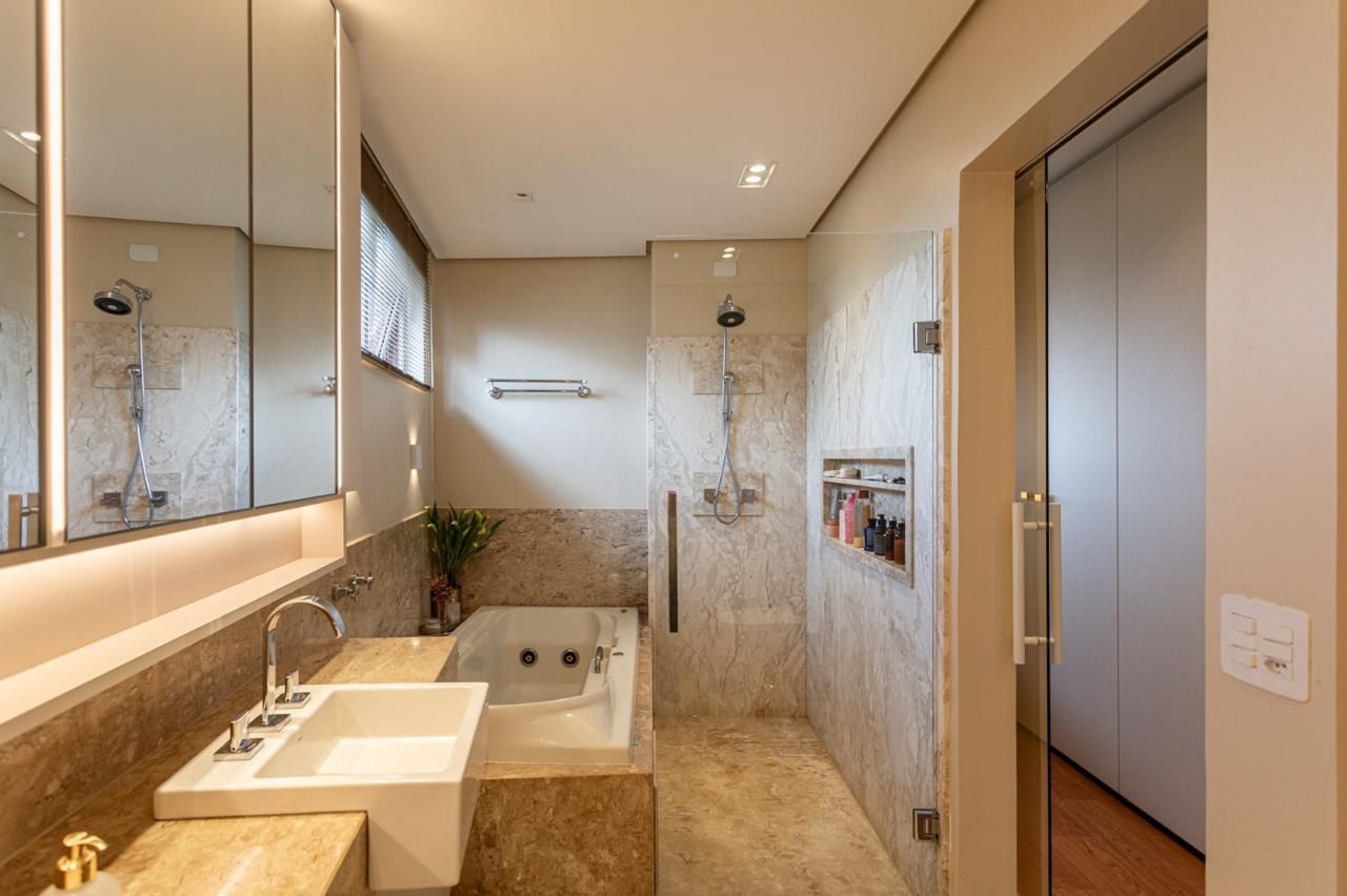 Apartamento a venda Edifício Ópera House, vista lago, 3 suites, 3 vagas ,andar alto - Jardim Londrilar, Londrina, PR