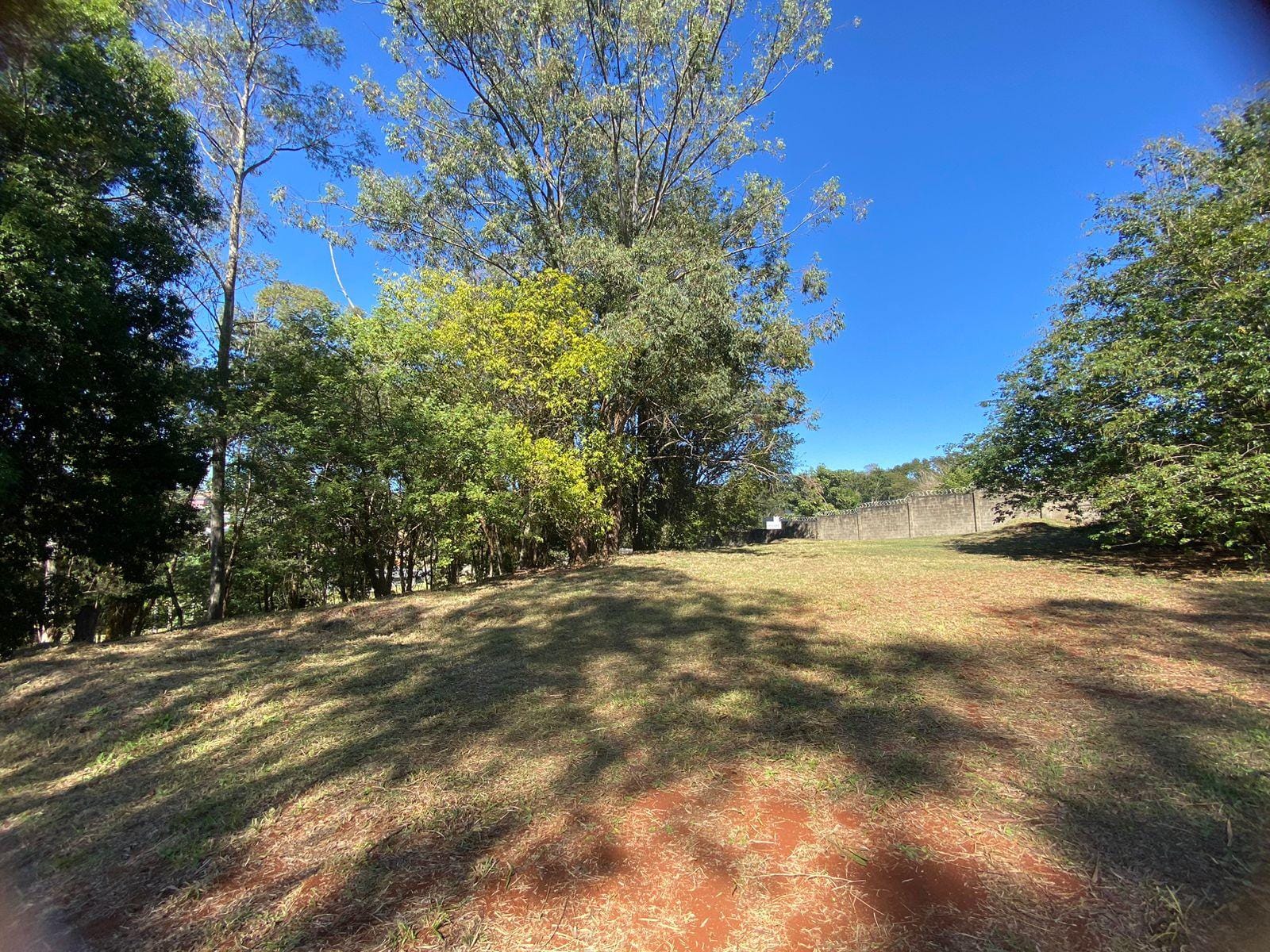 Terreno à Venda, total 3127m² em Condomínio Terras de Canaã -  Cambé PR