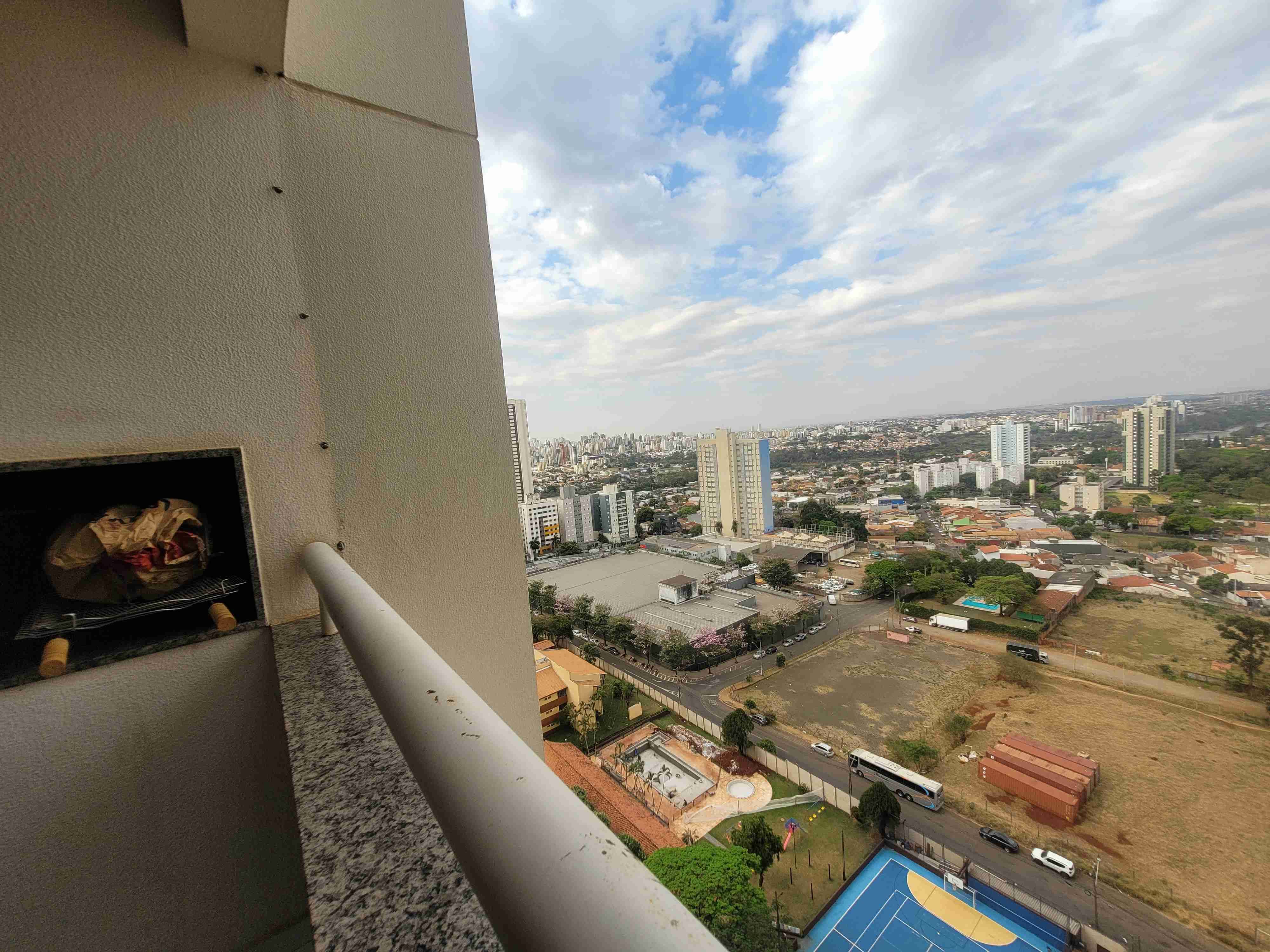 Apartamento à venda no Edifício Torres do Horizonte,andar alto, sol da manha, 3 quartos,Gleba Palhano- Londrina, PR