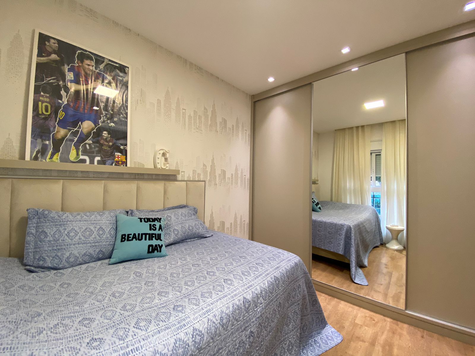 Apartamento à venda, Edifício Landmark, 214m² úteis, 2 suítes,2 Demi suítes, 3 vagas, estuda permuta de menor valor  - Gleba Fazenda Palhano, Lon