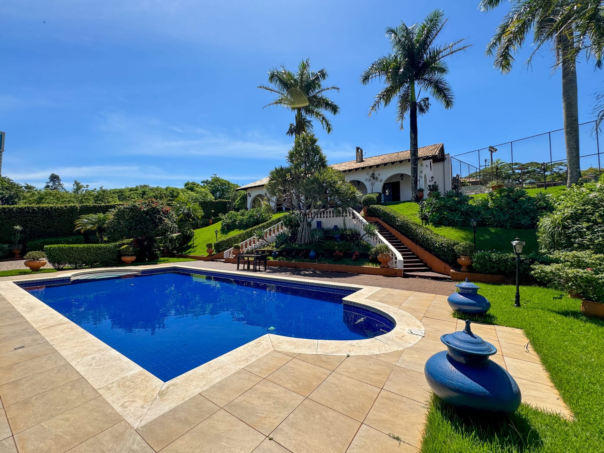 Casa para venda , 5 suítes,Bela Suiça, Londrina, PR