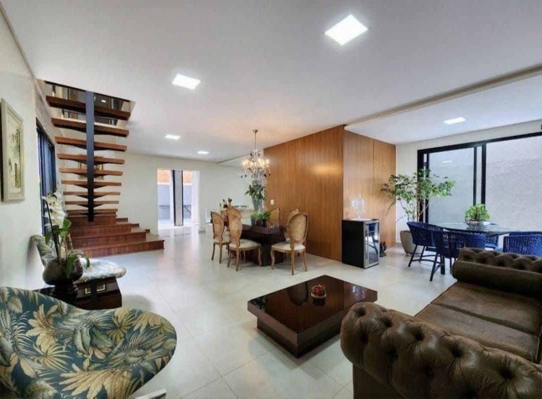 Casa à venda , Condomínio Tangará, 235m² privativos, 3 suítes, 4 garagens, churrasqueira - Parque Tauá, Londrina, PR
