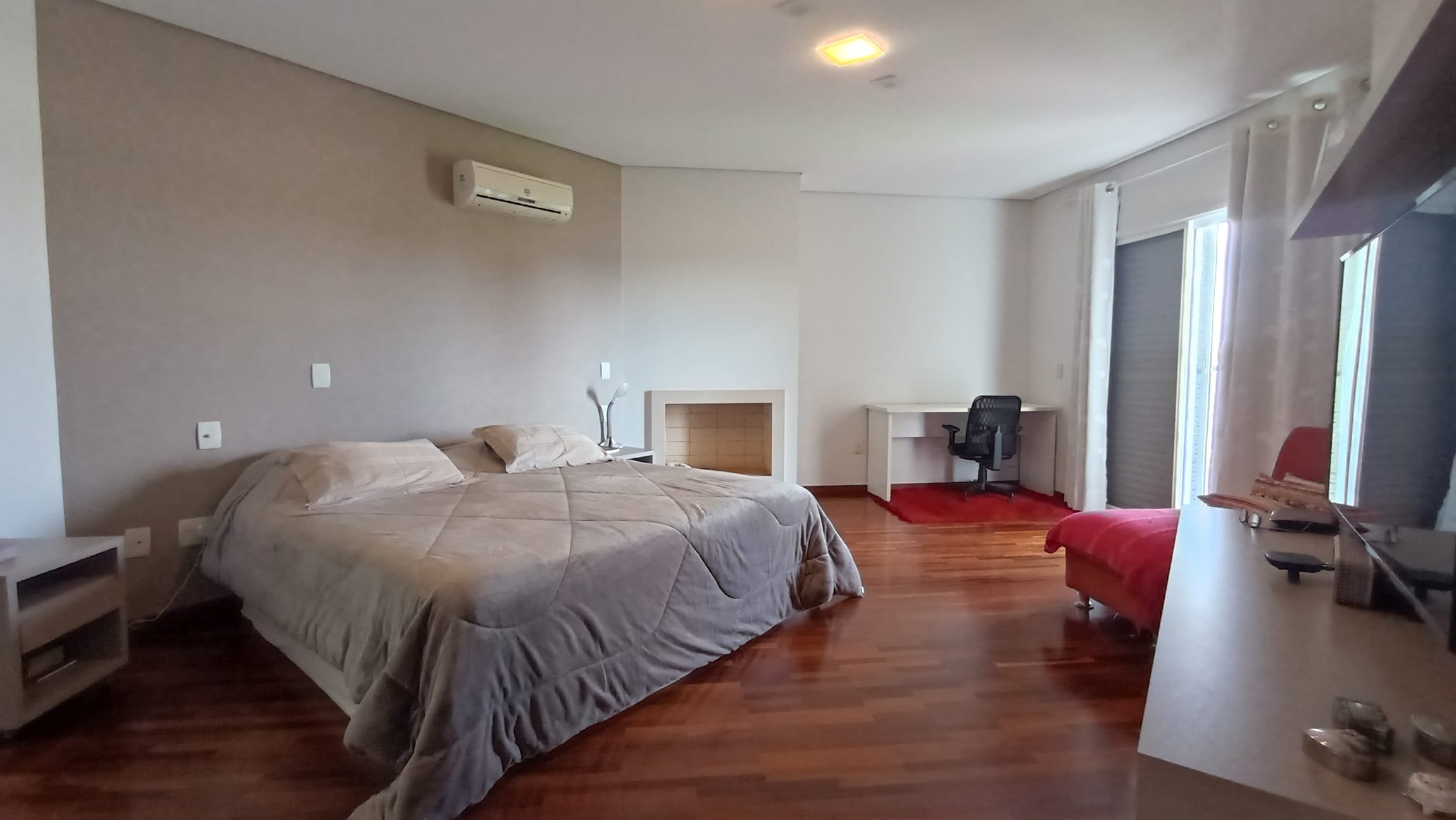 Casa à venda, Royal Park Resort, 4 suítes - Piscina -  Londrina, PR