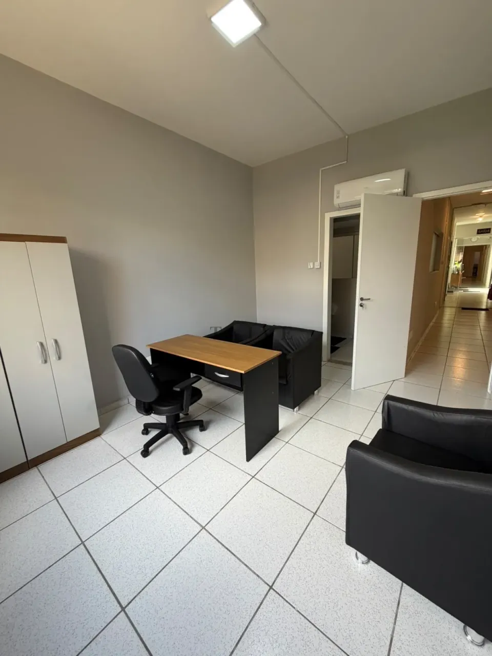 Comercial Para Alugar Centro Londrina, mobiliada, climatizada, de 11 m², 13 m², 19 m², 20 m², 22 m², a partir de 1.590 reais - foto 15