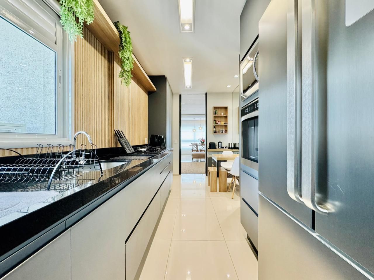 Apartamento à venda, mobiliado na Gleba Fazenda Palhano, Londrina, PR