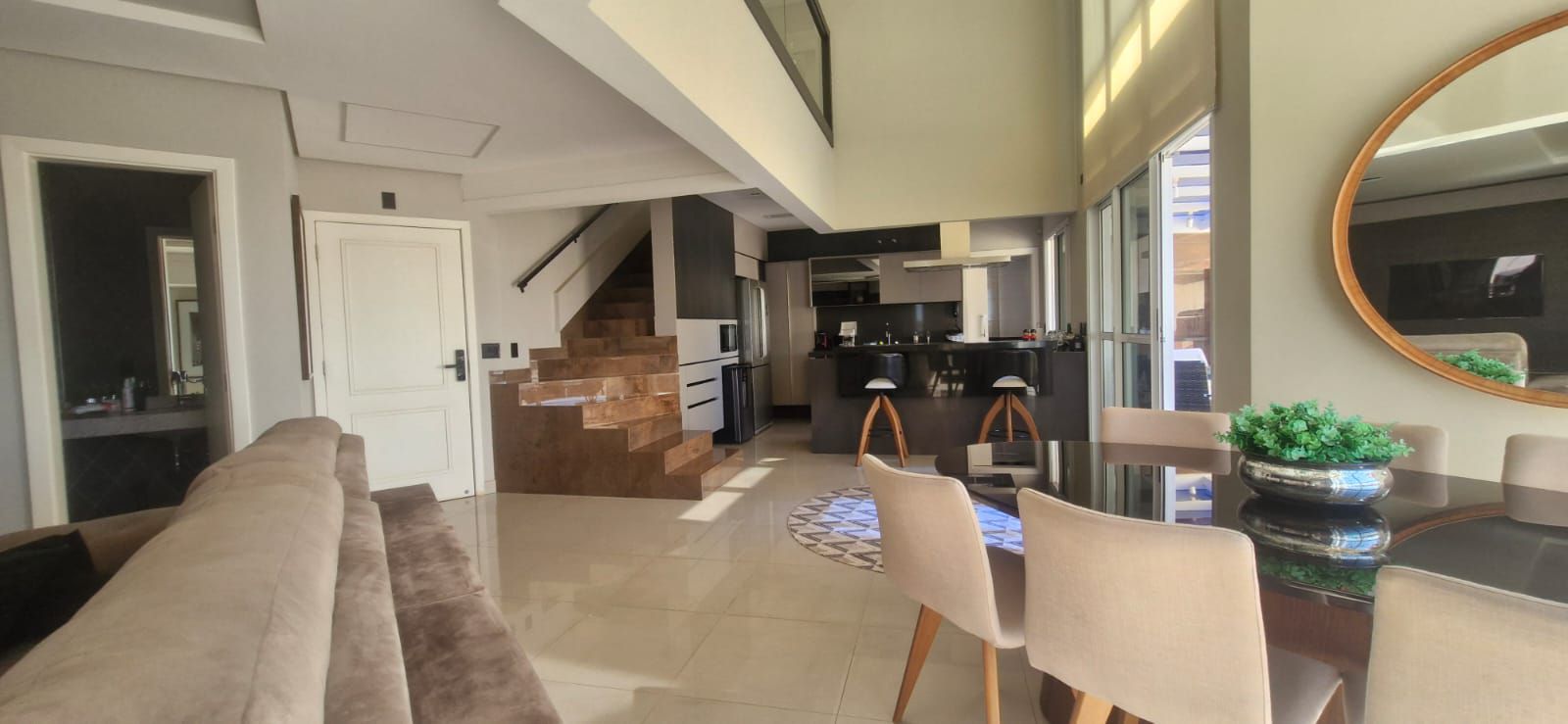 Apartamento completamente mobiliado no Palazzo Di Cesare