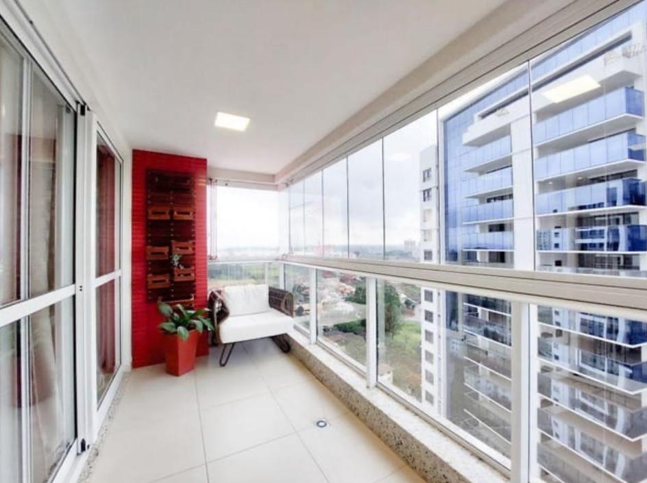 Apartamento à Venda, 95m² privativos, Edifício Tresor, 3 quartos sendo 1 suíte, todo planejado-  Gleba Fazenda Palhano, Londrina, PR