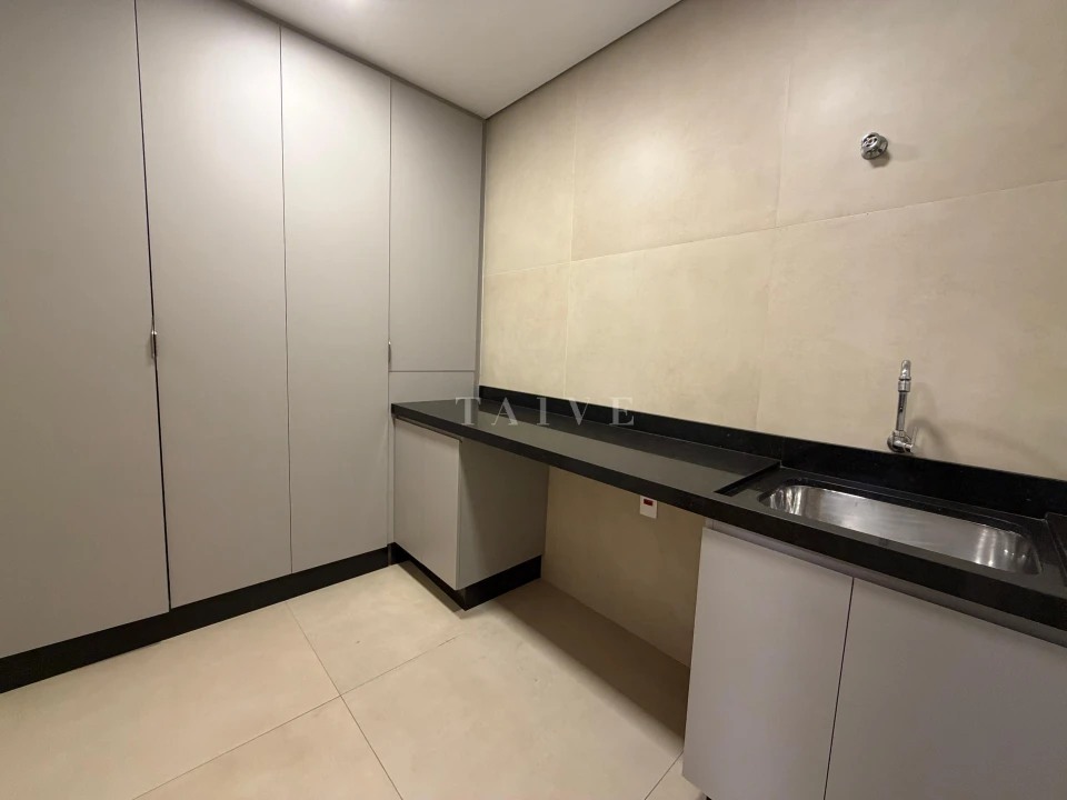 Sobrado á venda, Condomínio Bela Vitta,  195m² úteis , 3 suite Suites, todo planejado - Zona Leste - Londrina/PR - foto 15