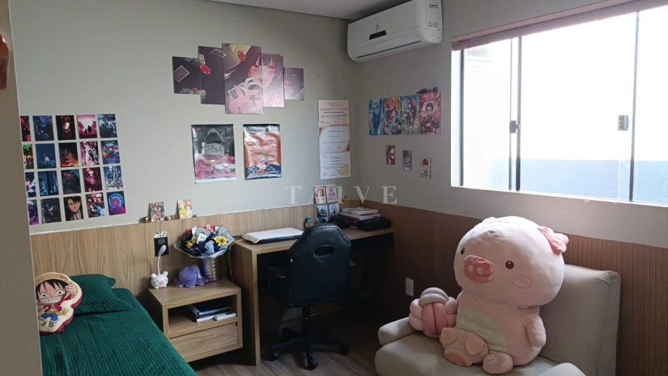 Imagens do imóveis Casa mobiliada com 4 quartos para alugar em Londrina