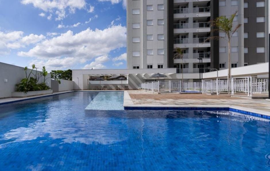 Apartamento à Venda, Edifício Vista Parque lago, 71m² úteis, 3 quartos sendo 1 suíte, 2 vagas, andar alto -  Jardim Presidente, Londrina, PR