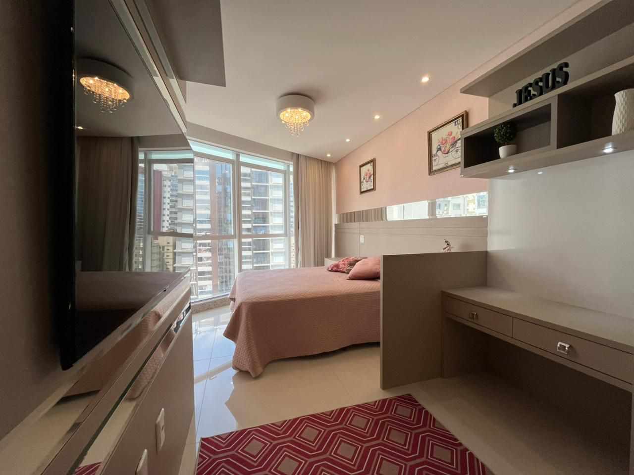 Apartamento com vista mar no Edifício Dubai Tower Residence em Itapema, SC
