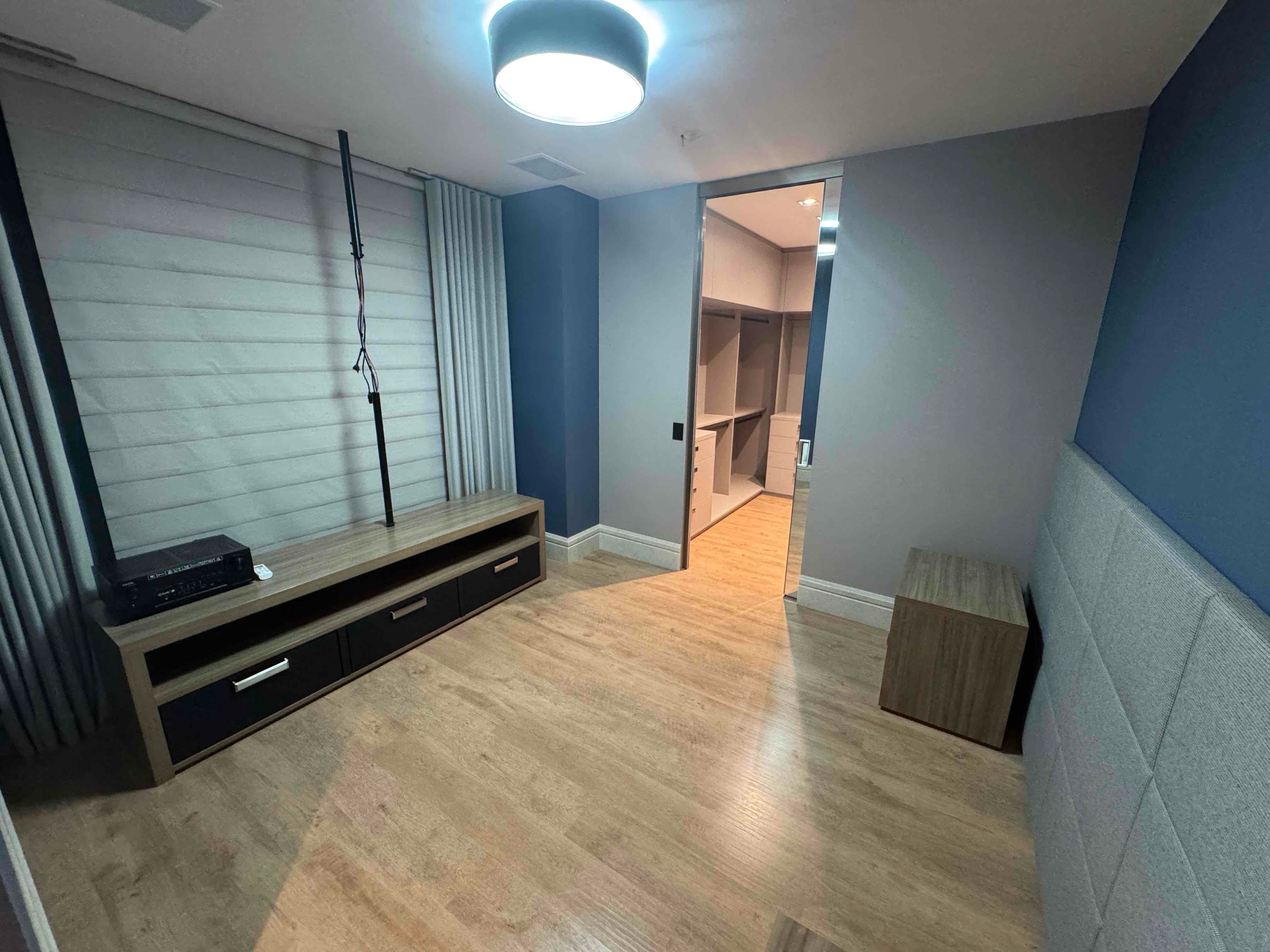 Apartamento à venda Landmark Residence, andar alto, Gleba Fazenda Palhano, Londrina, PR