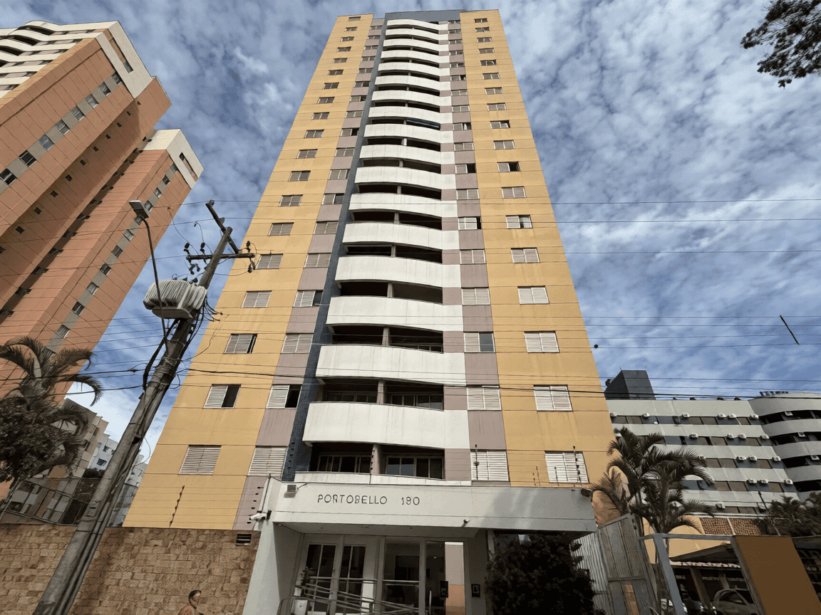 Apartamento à venda, Edifício Porto Belo, 83m² úteis, 3 quartos (1 suíte), sol da manhã, andar alto - San Remo, Londrina, PR