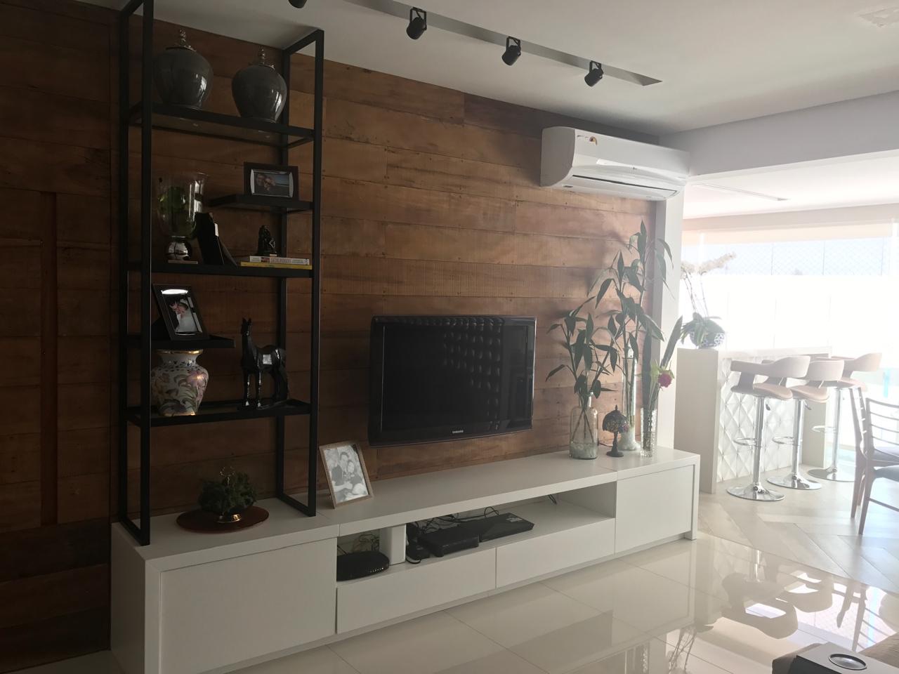 Apartamento à venda Cenário Residence, 3 dormitórios, 1 suite e 3 garagens, Centro, Londrina, PR