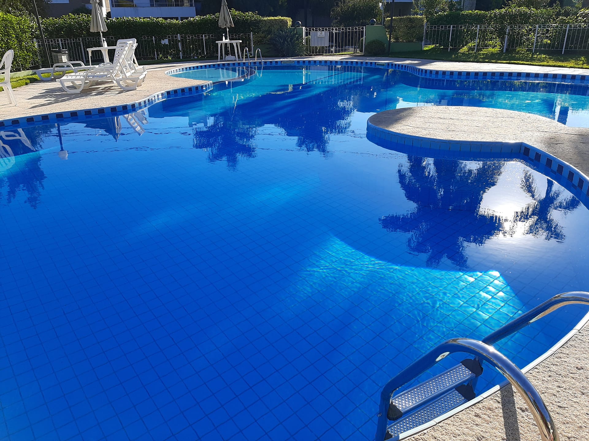 Sobrado  à venda, Condomínio Golden Park, 365 m² úteis, 3 quartos sendo 1 suíte master -  Zona Leste - Londrina/PR